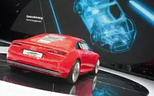   Concept Car Audi e-tron - 2009