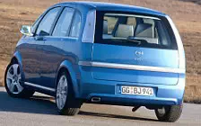 Concept Car Opel Concept M - 2002