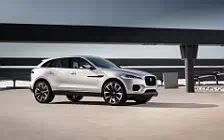   Jaguar C-X17 Sports Crossover Concept - 2013